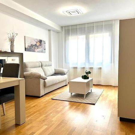 Studio 14 + Garaje Incluido. Nuevo, Elegante, Acogedor. Haro Bagian luar foto